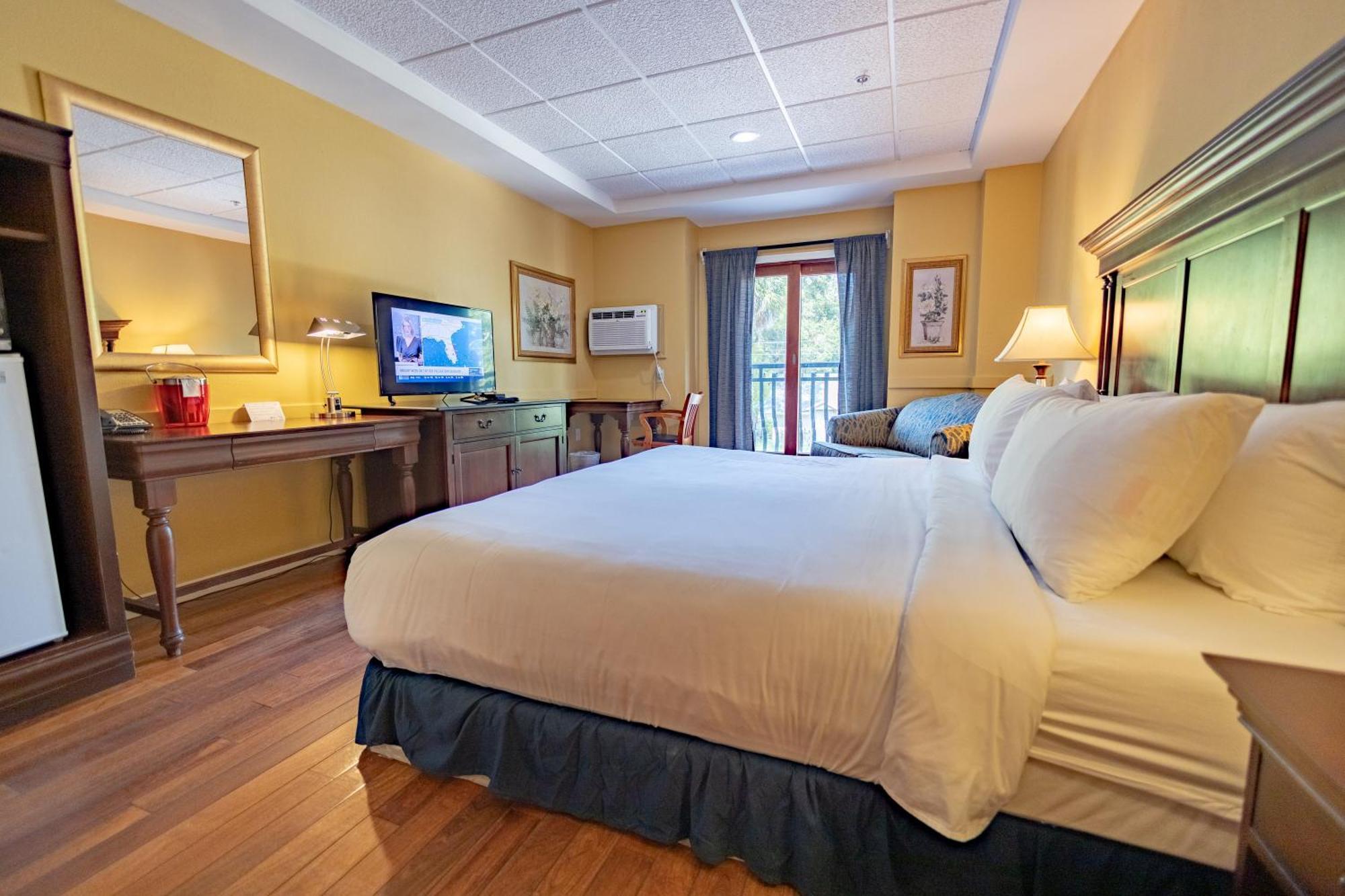 Ocean Inn & Suites St. Simons Island Экстерьер фото