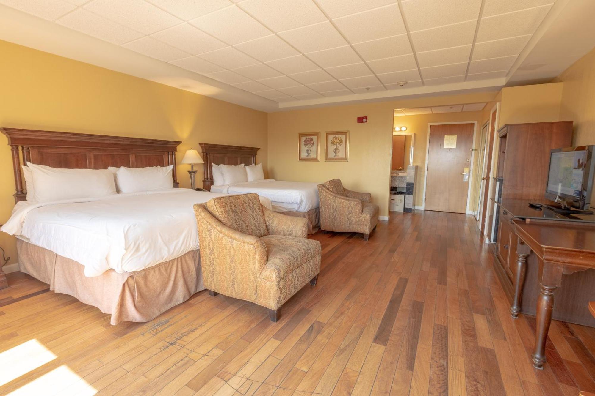 Ocean Inn & Suites St. Simons Island Экстерьер фото
