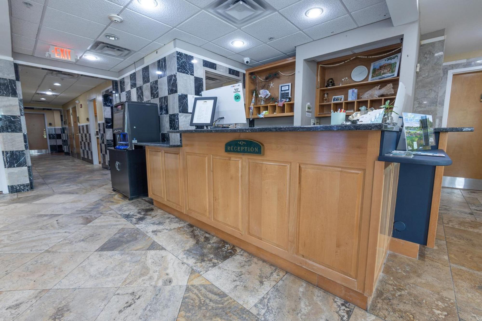 Ocean Inn & Suites St. Simons Island Экстерьер фото
