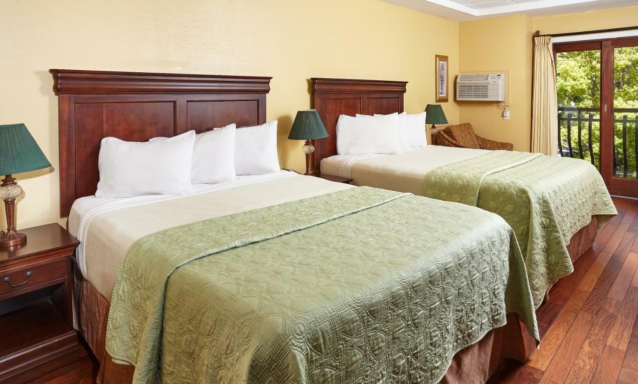 Ocean Inn & Suites St. Simons Island Экстерьер фото