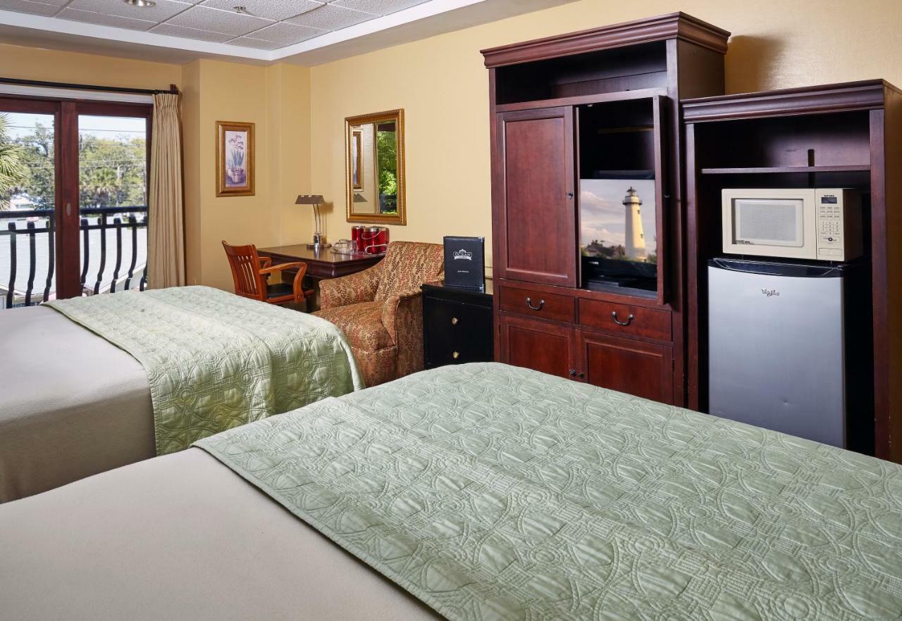 Ocean Inn & Suites St. Simons Island Экстерьер фото